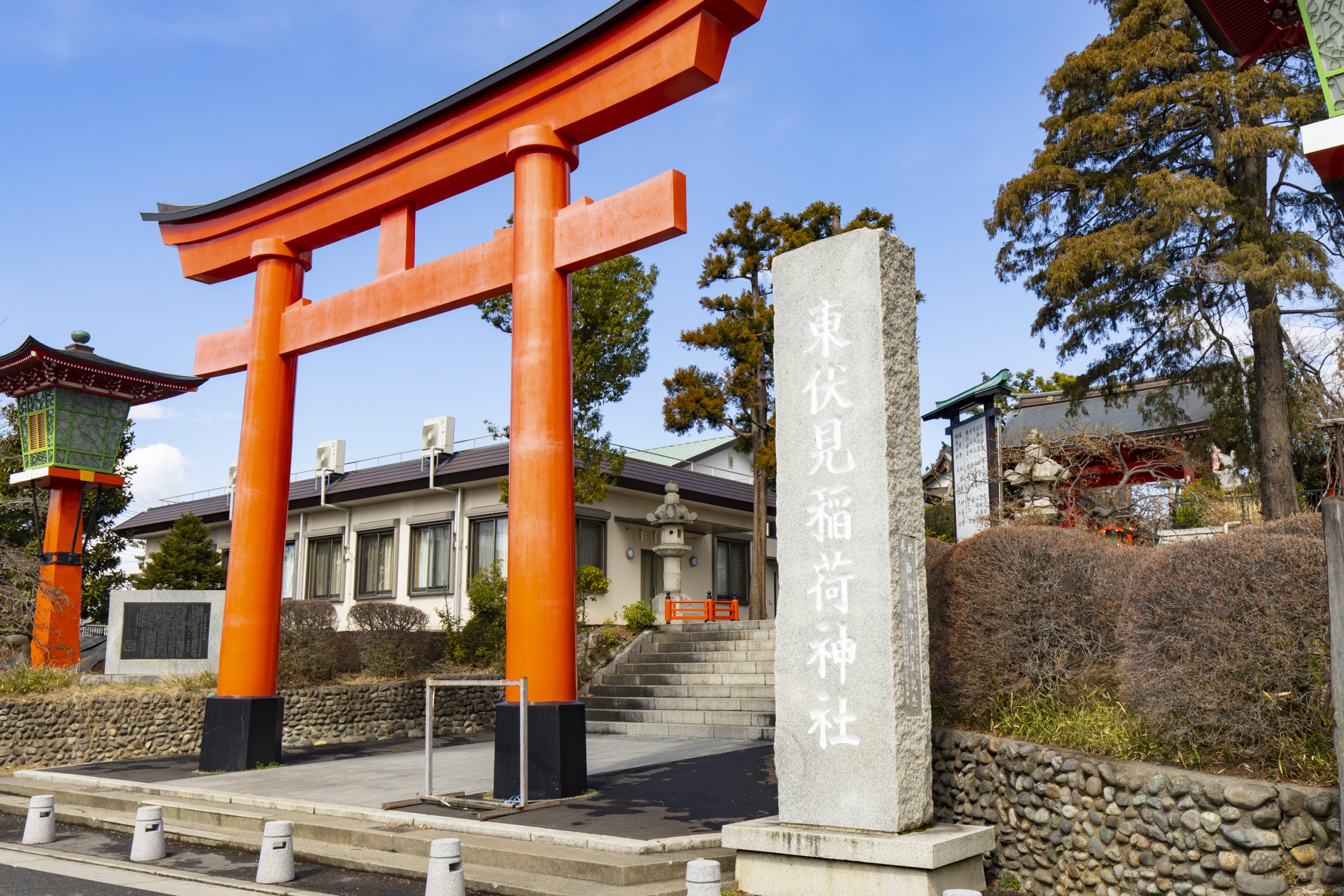 東伏見で稲荷神社と街をめぐる旅 京都館