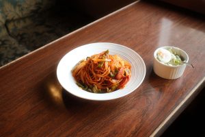 京都「喫茶翡翠」 地元に溶け込む喫茶店で懐かしのナポリタンを