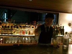 京都駅「BAR MAGIC HOUR」